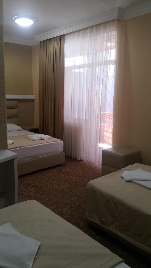 Hotel Genatsvale Batumi Luaran gambar