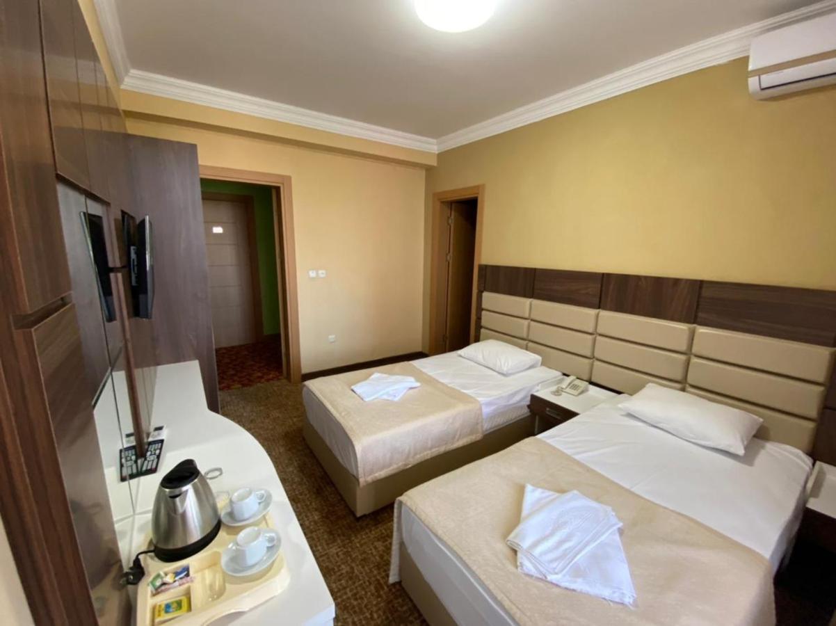 Hotel Genatsvale Batumi Luaran gambar