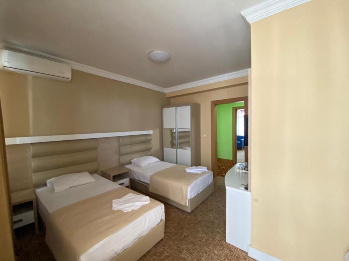 Hotel Genatsvale Batumi Luaran gambar