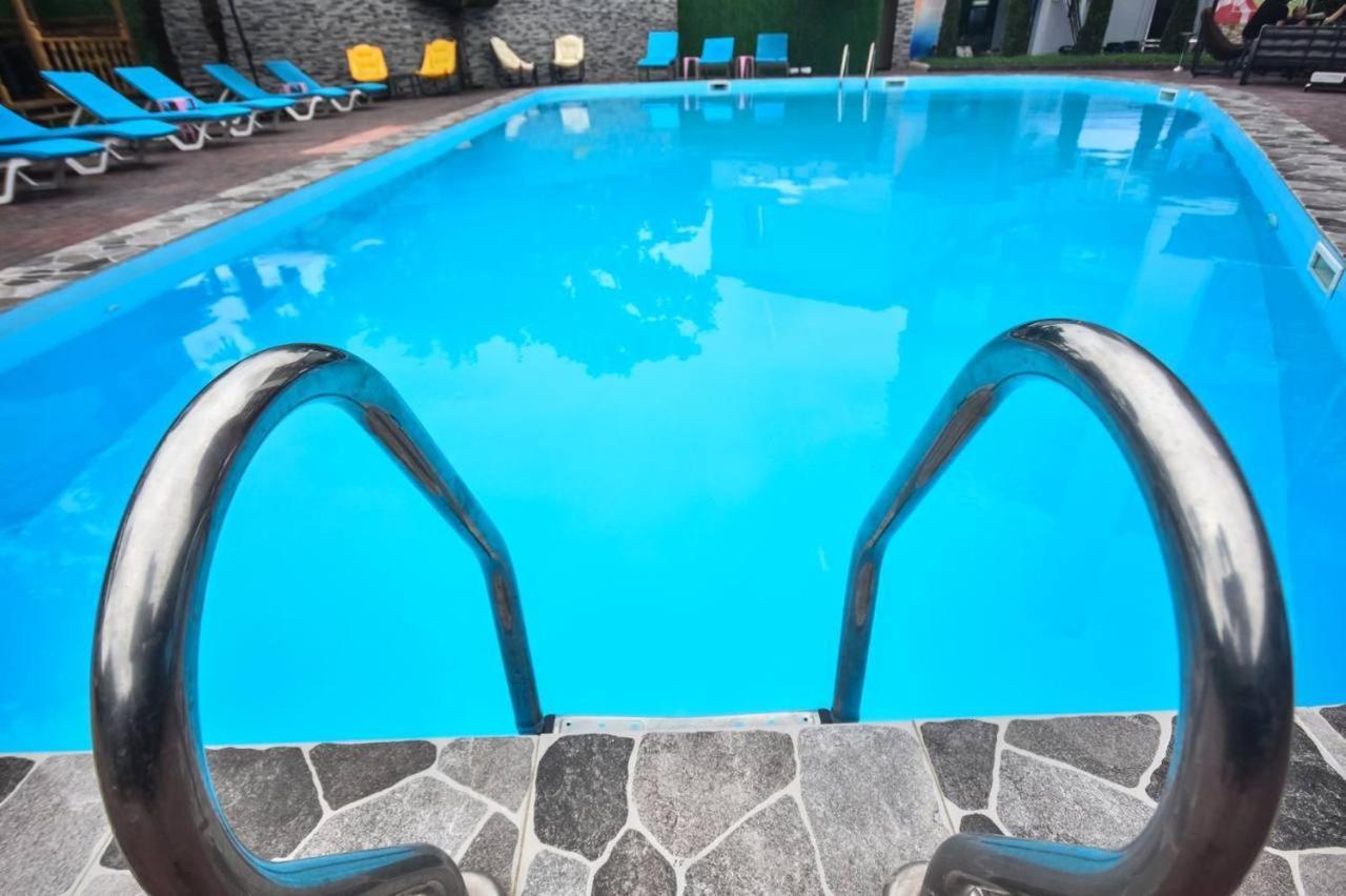 Hotel Genatsvale Batumi Luaran gambar