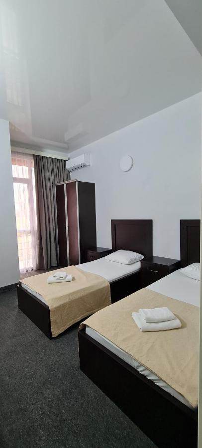 Hotel Genatsvale Batumi Luaran gambar
